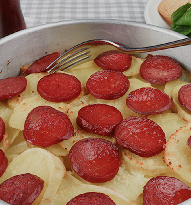 Sucuklu Patates Graten