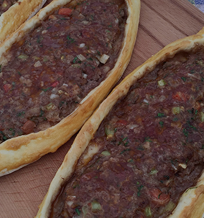 Kıymalı Pide