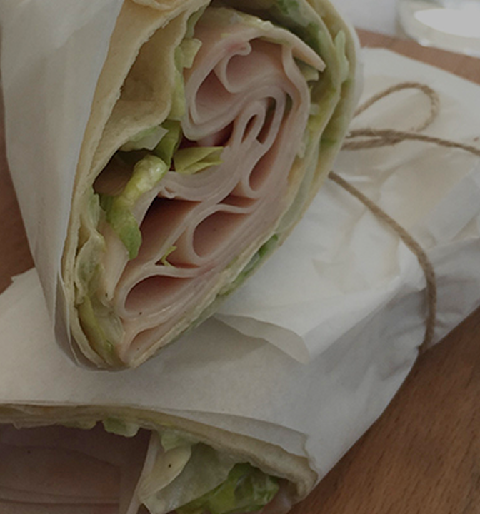 Piliç Jambonlu Sezar Wrap